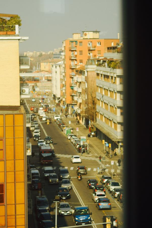 Stayinbologna 3 ภายนอก รูปภาพ