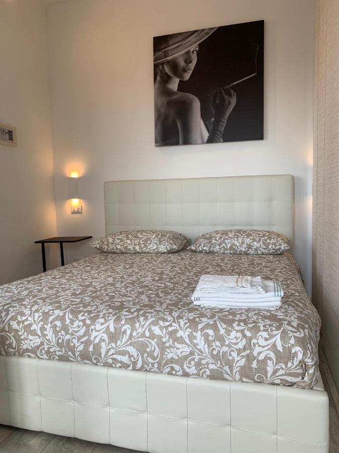 Stayinbologna 3 ภายนอก รูปภาพ